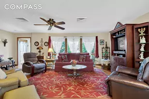 131 Jansen St, New York City, NY 10312 - Photo 4