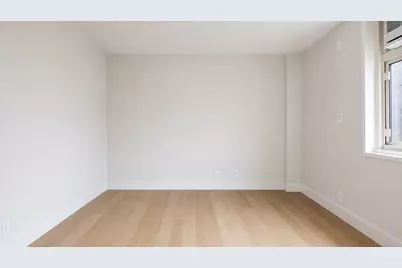 555 Main Street #805, New York City, NY 10044 - Photo 8
