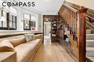 35 E 68th St, New York, NY 10065 - Photo 4