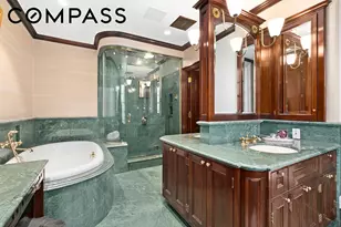 35 E 68th St, New York, NY 10065 - Photo 10
