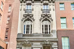 35 E 68th St, New York, NY 10065 - Photo 16
