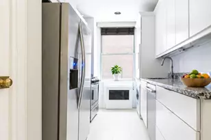 50 E 72nd St, New York, NY 10021 - Photo 2