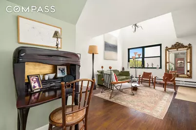 634 Washington Street #4B, New York City, NY 10014 - Photo 2