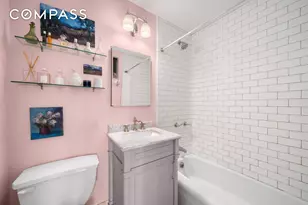 634 Washington St, New York City, NY 10014 - Photo 10