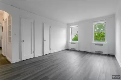 3321 Bruckner Boulevard #5G, New York City, NY 10461 - Photo 2