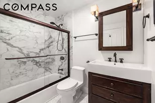 366 W 11th St, New York City, NY 10014 - Photo 20