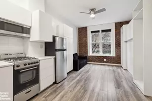 453 W 22nd St, New York City, NY 10010 - Photo 1
