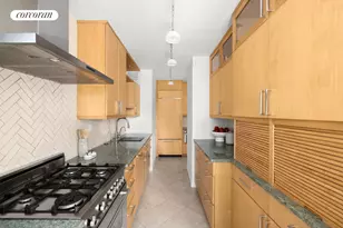 170 West End Ave, New York City, NY 10023 - Photo 4