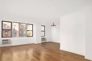 200 W 79th St, New York City, NY 10024 - Photo 2