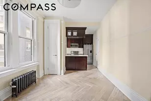 200 W 54th St, New York City, NY 10019 - Photo 16