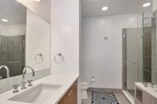 130 W 19th St, New York City, NY 10011 - Photo 6