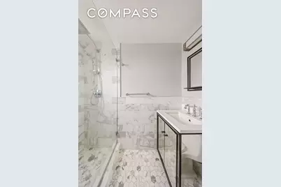 10 E End Avenue #18D, New York, NY 10075 - Photo 10