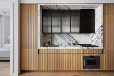 135 E 47th Street #4A, New York City, NY 10017 - Photo 1