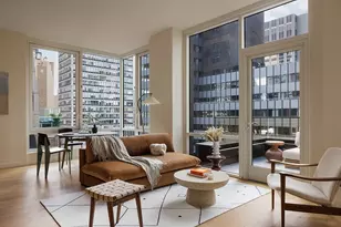 135 E 47th St, New York City, NY 10017 - Photo 1