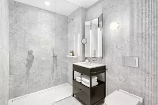 135 E 47th St, New York City, NY 10017 - Photo 6
