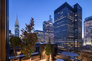 135 E 47th St, New York City, NY 10017 - Photo 24