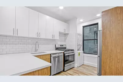 323 Midwood Street #1, New York City, NY 11225 - Photo 6