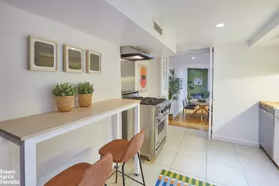21-13 45th Avenue, New York City, NY 11101 - Photo 18
