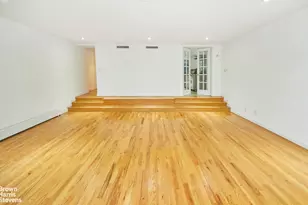 21-13 45th Ave, New York City, NY 11101 - Photo 20