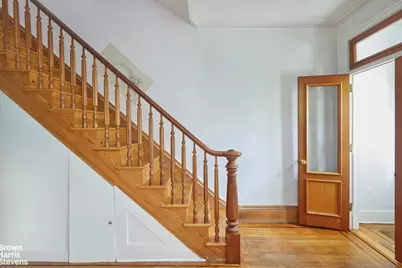 21-13 45th Avenue, New York City, NY 11101 - Photo 2