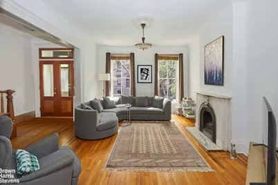 21-13 45th Avenue, New York City, NY 11101 - Photo 4