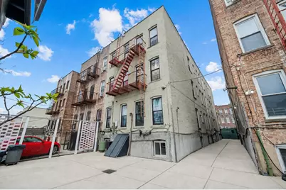 636 E 96th Street, New York City, NY 11236 - Photo 10