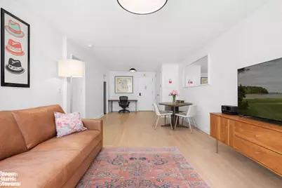 305 E 40th Street #6B, New York, NY 10017 - Photo 6
