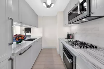 389 E 89th Street #10B, New York City, NY 10128 - Photo 4
