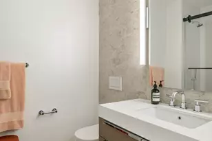 441 W 37th St, New York, NY 10018 - Photo 8