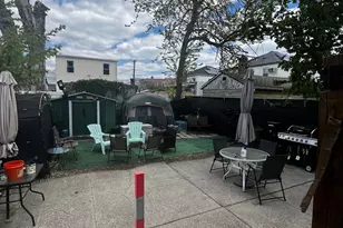 1271 E 88th St, New York City, NY 11236 - Photo 26