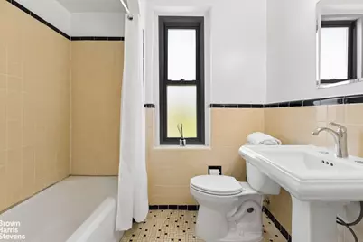 4445 Post Road #7D, New York City, NY 10471 - Photo 24
