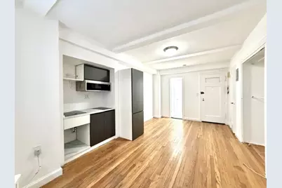 304 E 41st Street #307A, New York City, NY 10017 - Photo 4