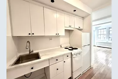 304 E 41st Street #408A, New York City, NY 10017 - Photo 4