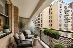 415 E 52nd St, New York City, NY 10022 - Photo 6