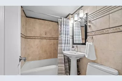 4555 Henry Hudson Parkway W #908, New York City, NY 10471 - Photo 14