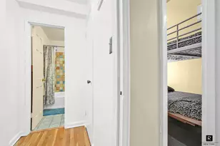 31-85 Crescent St, New York City, NY 11106 - Photo 24