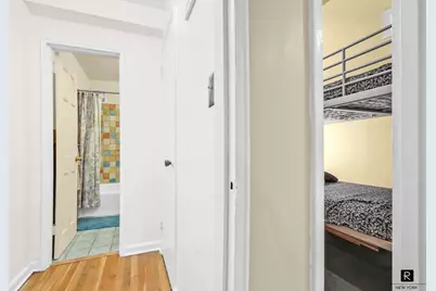 31-85 Crescent Street #419, New York City, NY 11106 - Photo 24