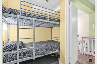 31-85 Crescent Street #419, New York City, NY 11106 - Photo 16