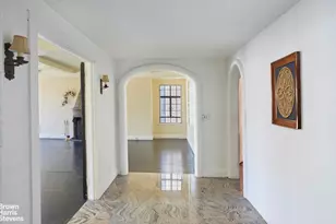 350 E 57th St, New York City, NY 10022 - Photo 4