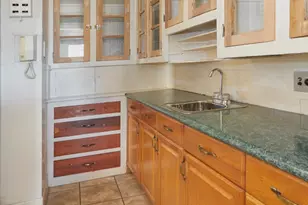 350 E 57th St, New York City, NY 10022 - Photo 12