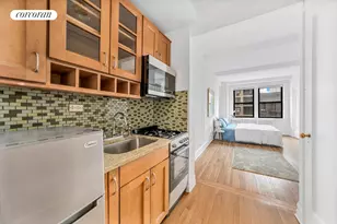 457 W 57th St, New York City, NY 10019 - Photo 6