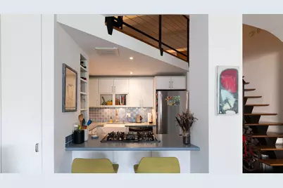 130 Barrow Street #314, New York, NY 10014 - Photo 2
