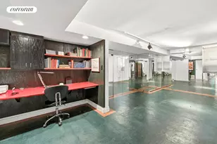 329 W 19th St, New York City, NY 10011 - Photo 10