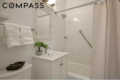 300 E 74th Street #6D, New York City, NY 10021 - Photo 10