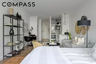 300 E 74th St, New York City, NY 10021 - Photo 2