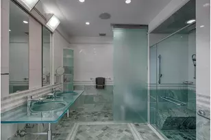 641 5th Ave, New York City, NY 10022 - Photo 6