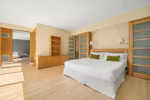 641 5th Ave, New York City, NY 10022 - Photo 4