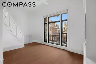 140 W 69th St, New York City, NY 10023 - Photo 4