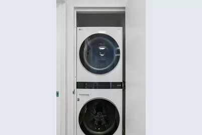 207 E 57th Street #5C, New York City, NY 10022 - Photo 10