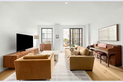 532 Clinton Avenue #2A, New York City, NY 11238 - Photo 2